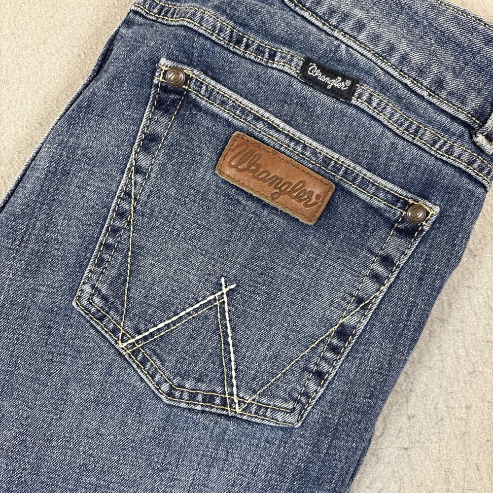 Wrangler Women's Bootcut Jeans Blue Medium Wash Stretch Denim 5-Pocket 32X33